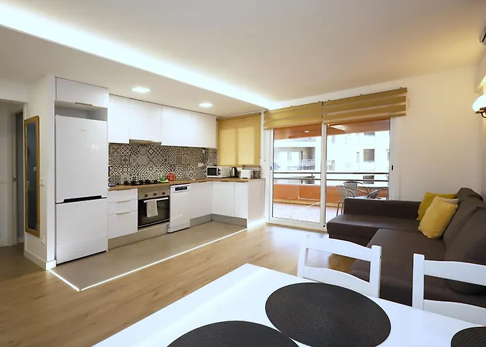 Domus